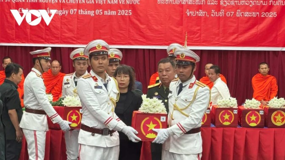 Remains of 16 Vietnamese martyrs repatriated from Laos